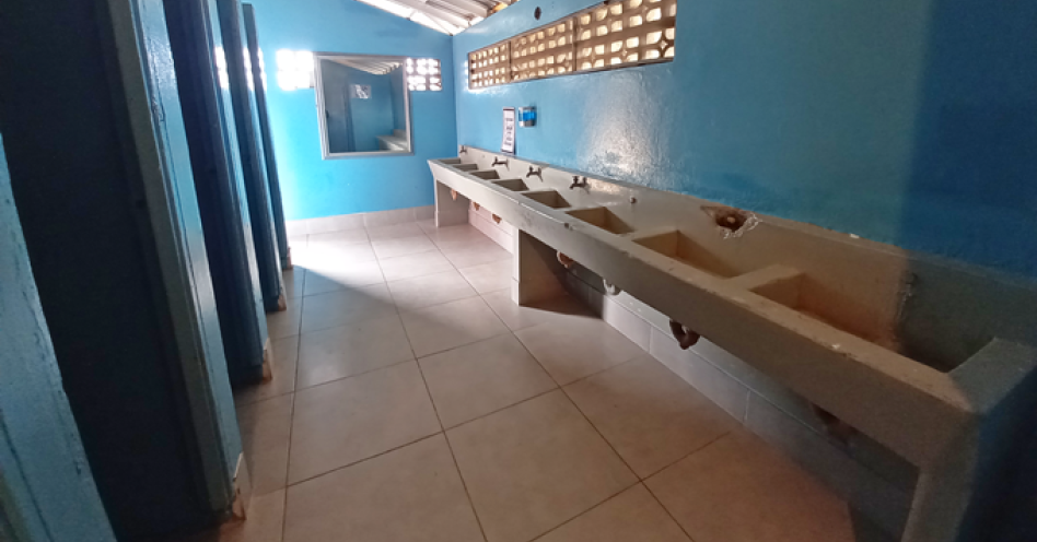The female section of the Old Harbour Market bathroom. (OH News Photo)